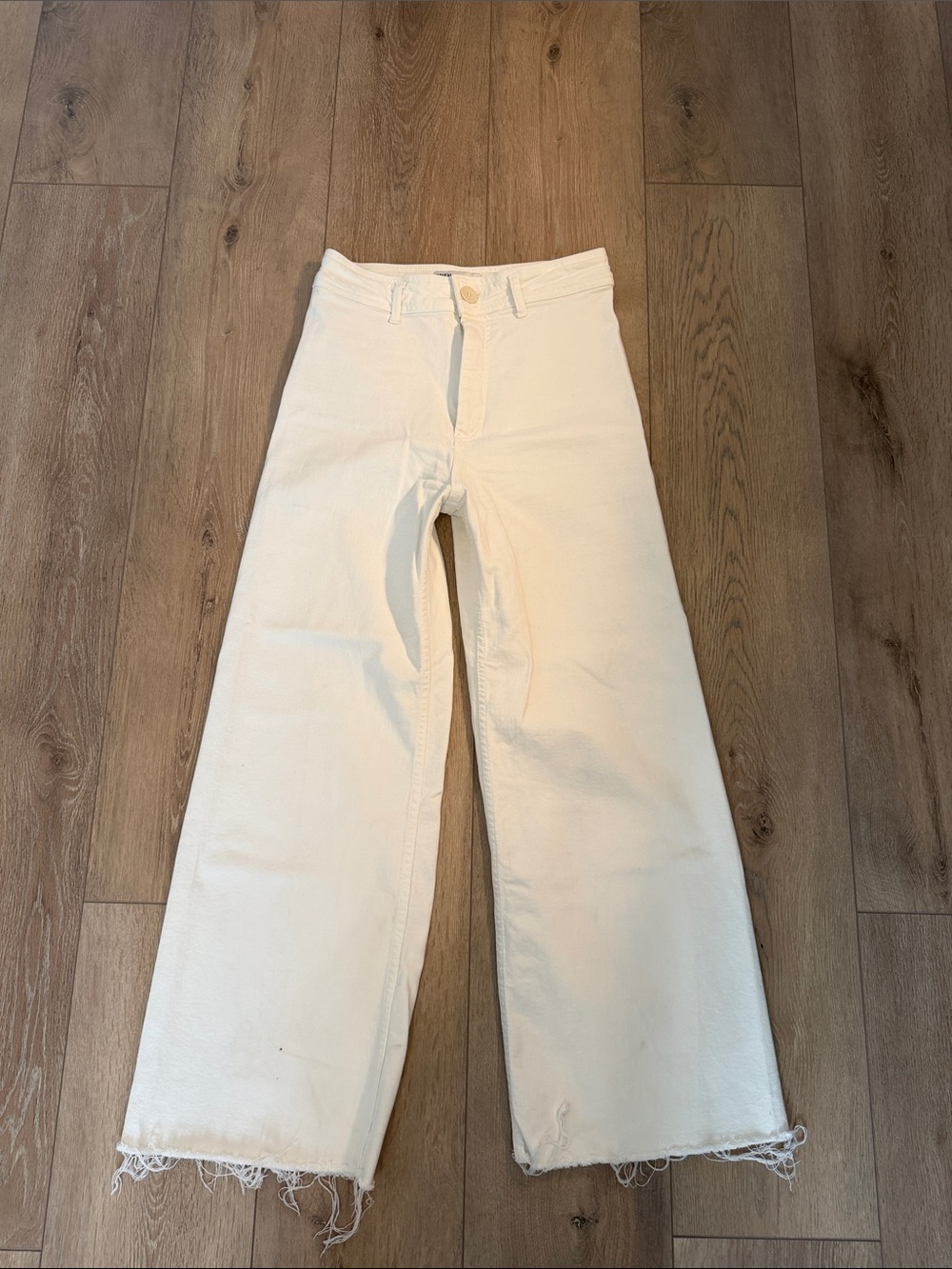 Zara Marine Wide Leg White Jeans with Raw Hem
